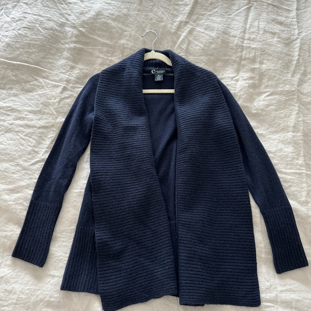 C by Bloomingdale’s cashmere cardigan xs navy